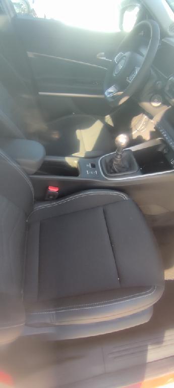 Foto Jeep AVENGER 14