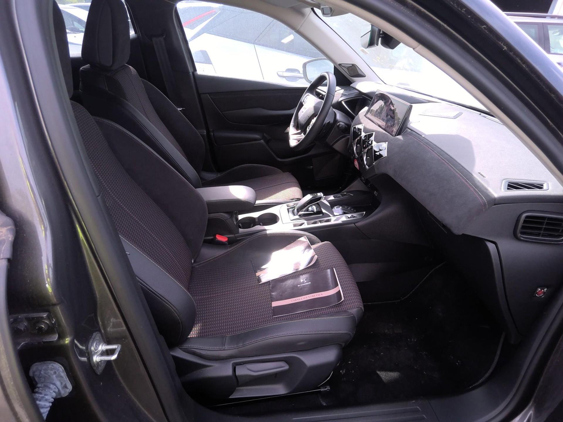 DS DS3 Crossback PureTech 130 EAT8 Performance Line+ 2023