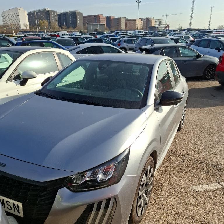 Foto Peugeot 208 4