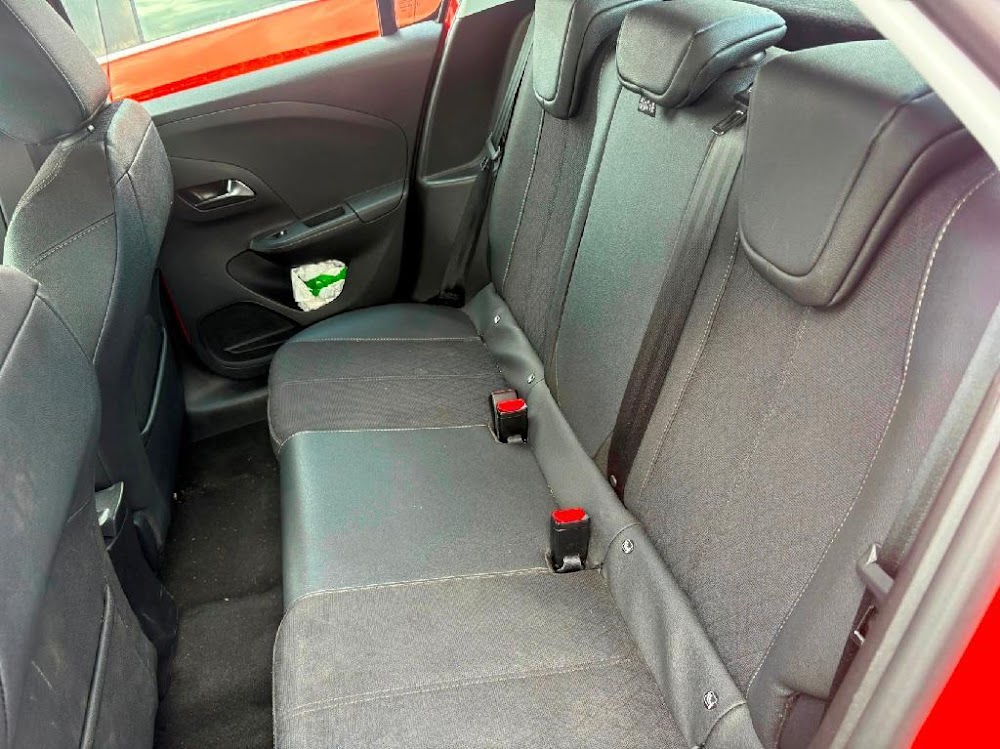 Foto Opel Corsa 16
