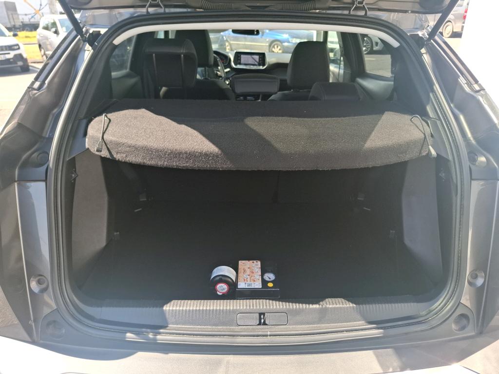 Peugeot 2008 BlueHDi 130 S&S EAT8 Allure 2022