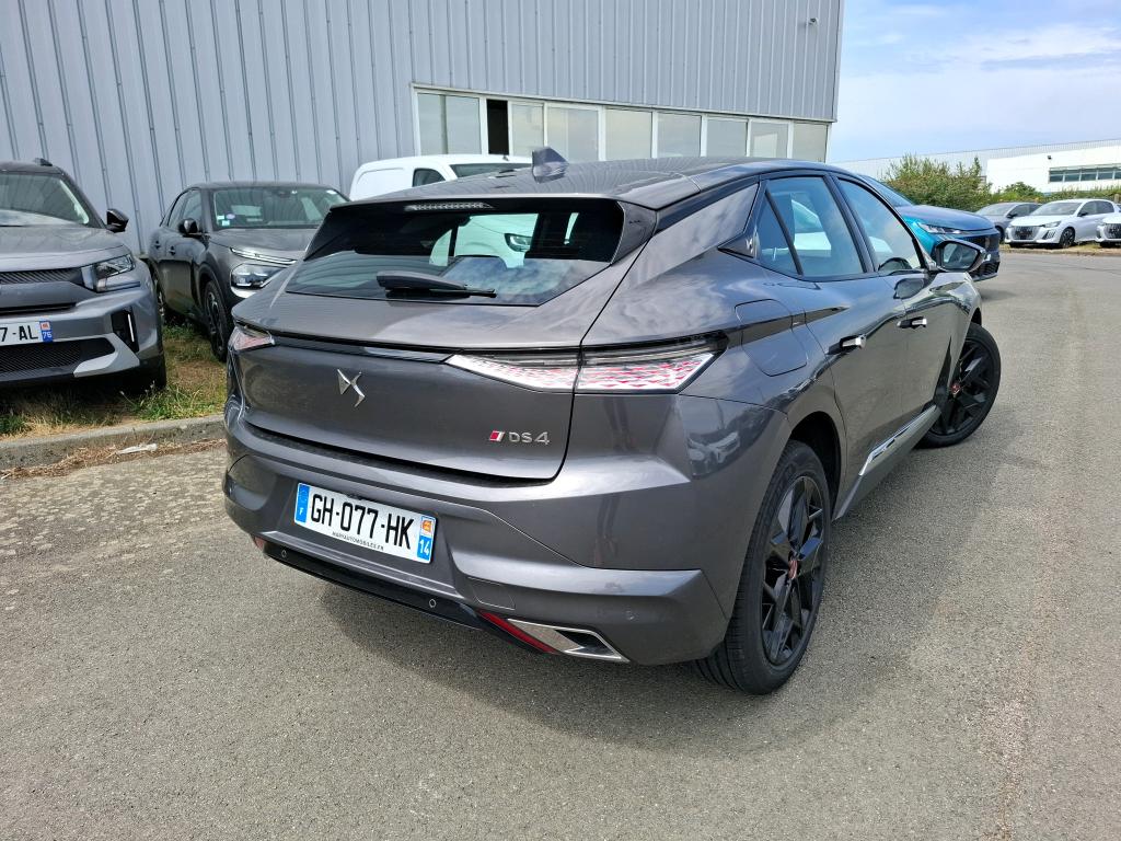 DS DS 4 BlueHDi 130 EAT8 Performance Line 2022