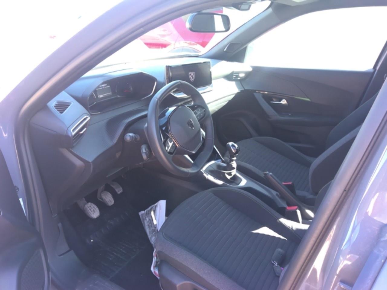 Foto Peugeot 2008 3