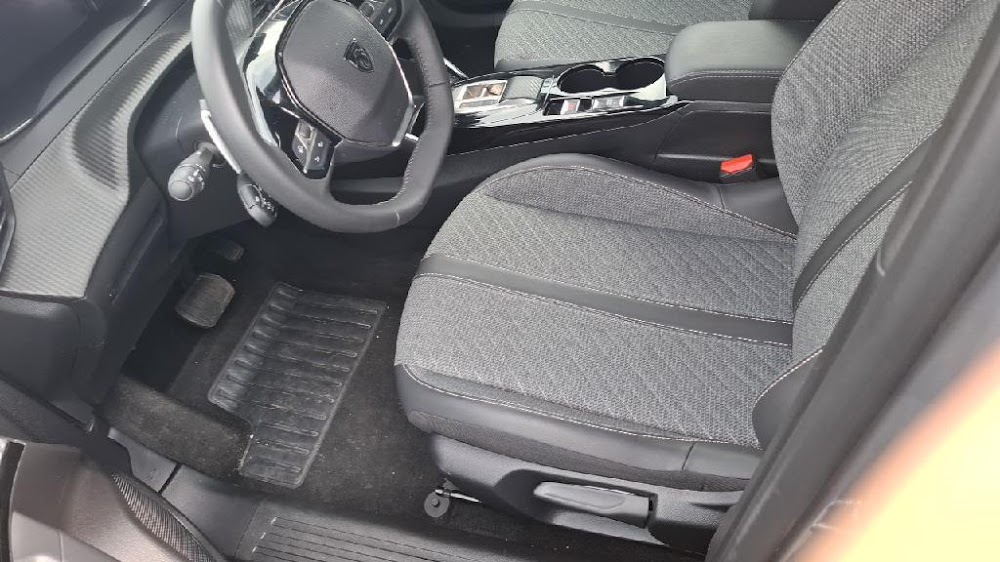 Foto Peugeot 2008 14