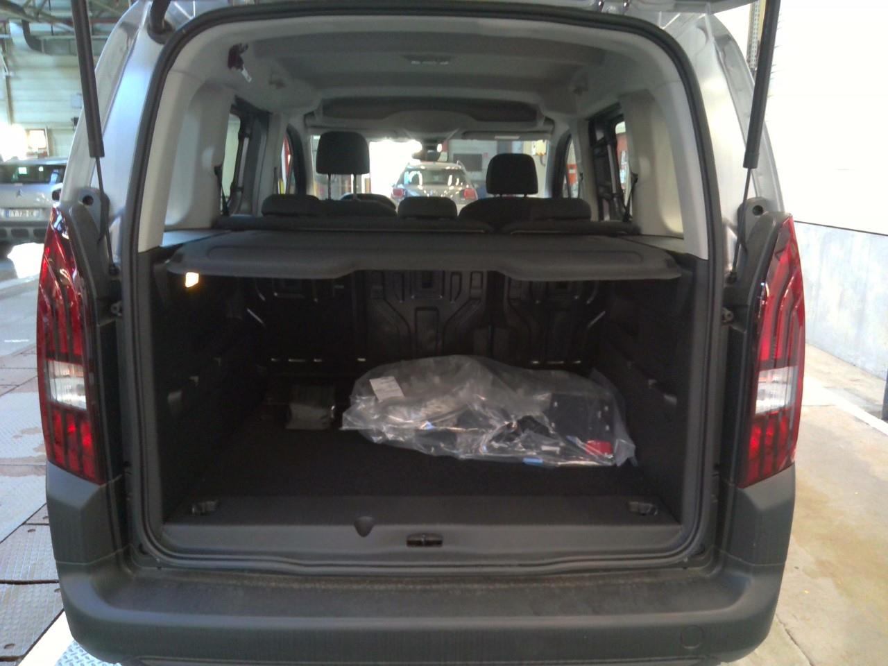 Peugeot Rifter Standard PureTech 110 S&S BVM6 5pl Active Pack 2022