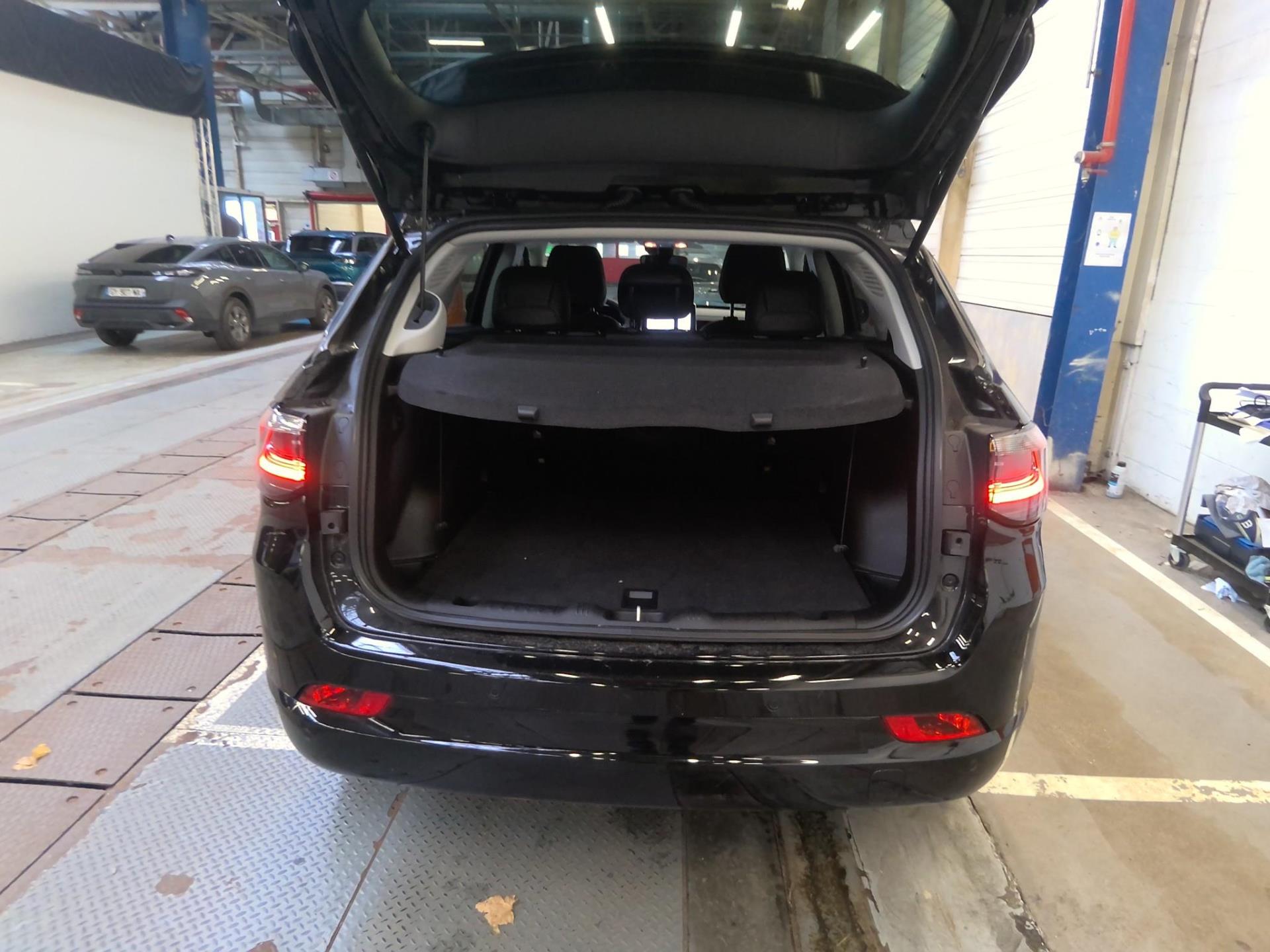 JEEP Compass 1.5 Turbo T4 130 ch BVR7 e-Hybrid Summit 2025