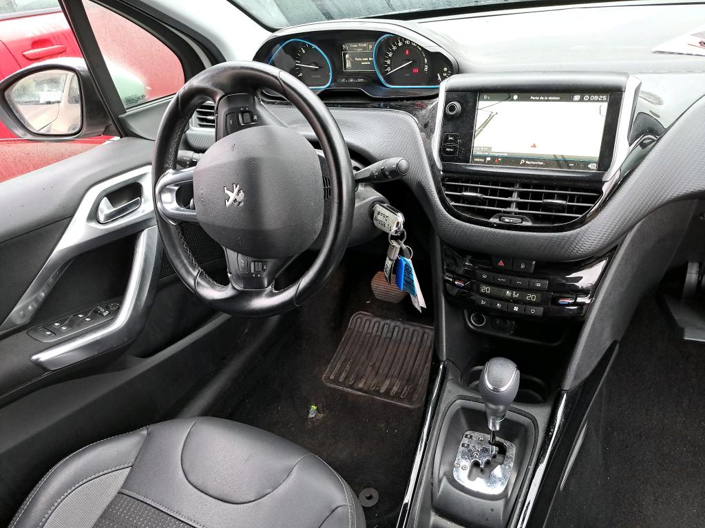 Peugeot 2008 BlueHDi 120ch S&S EAT6 Allure Business 2019