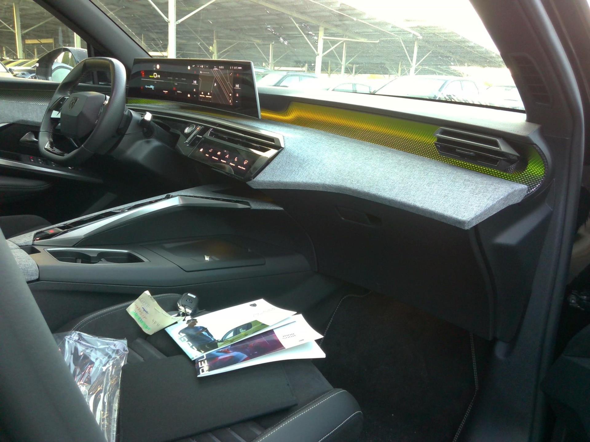 Peugeot 3008 Electrique 210 ch 73 kWh GT 2025