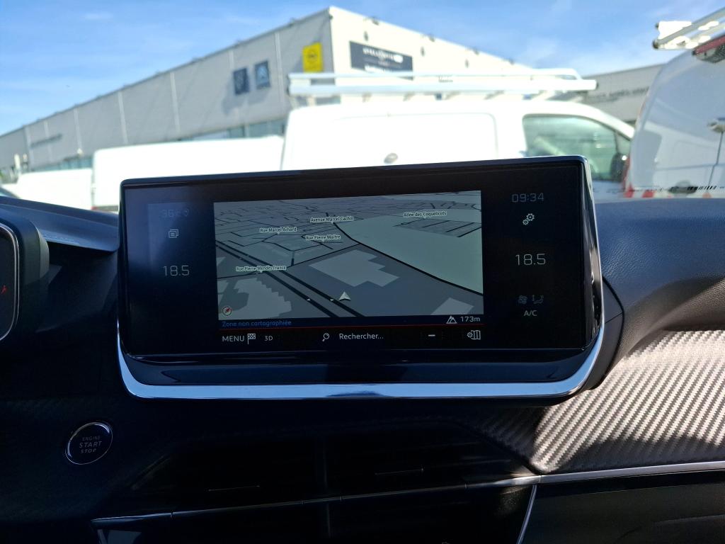 Peugeot 2008 BlueHDi 130 S&S EAT8 Allure Business 2021