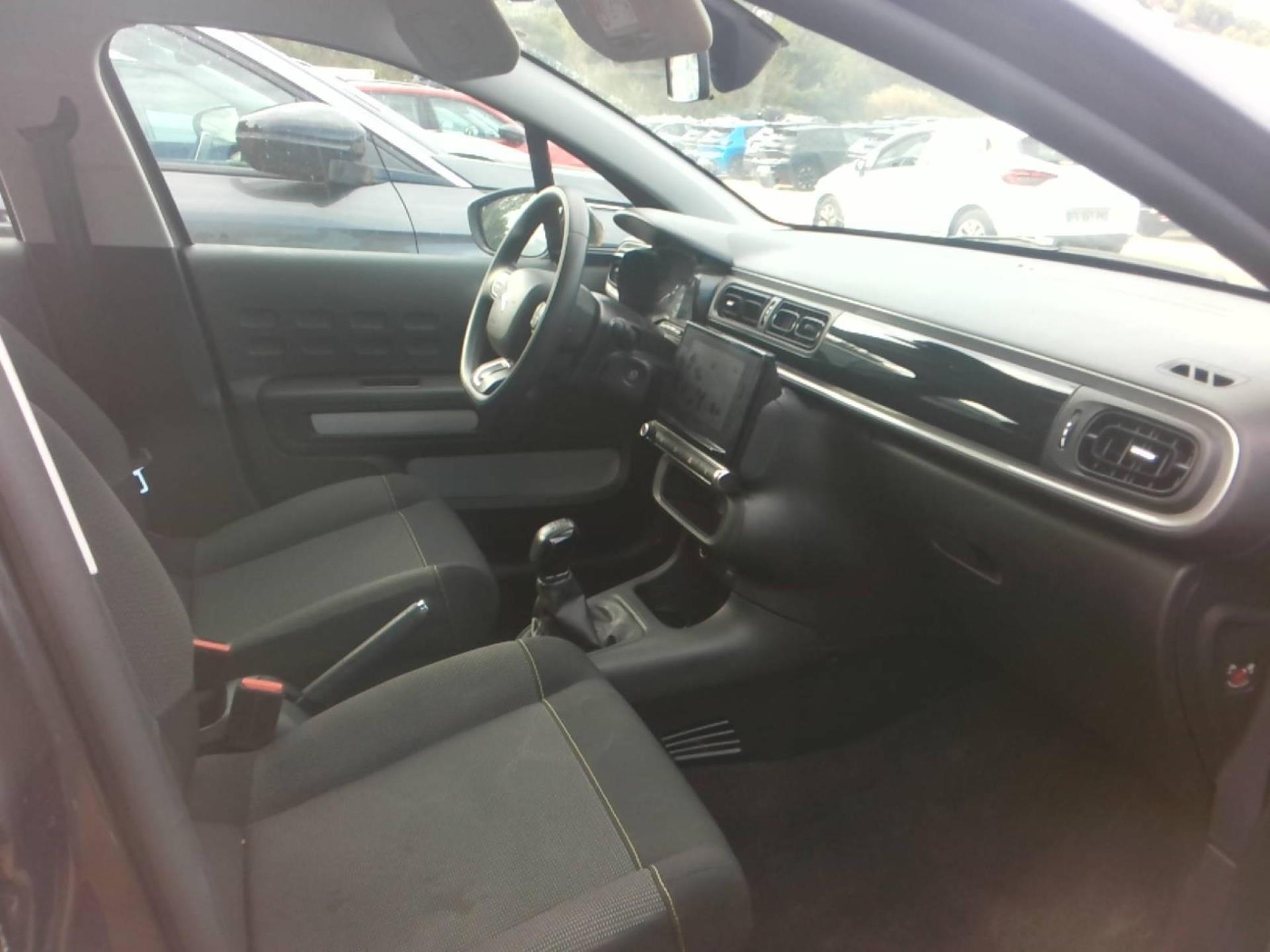 Citroen C3 PureTech 83 ch BVM5 Plus 2024