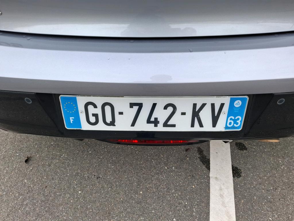 Peugeot 208 PureTech 100 S&S EAT8 GT 2023