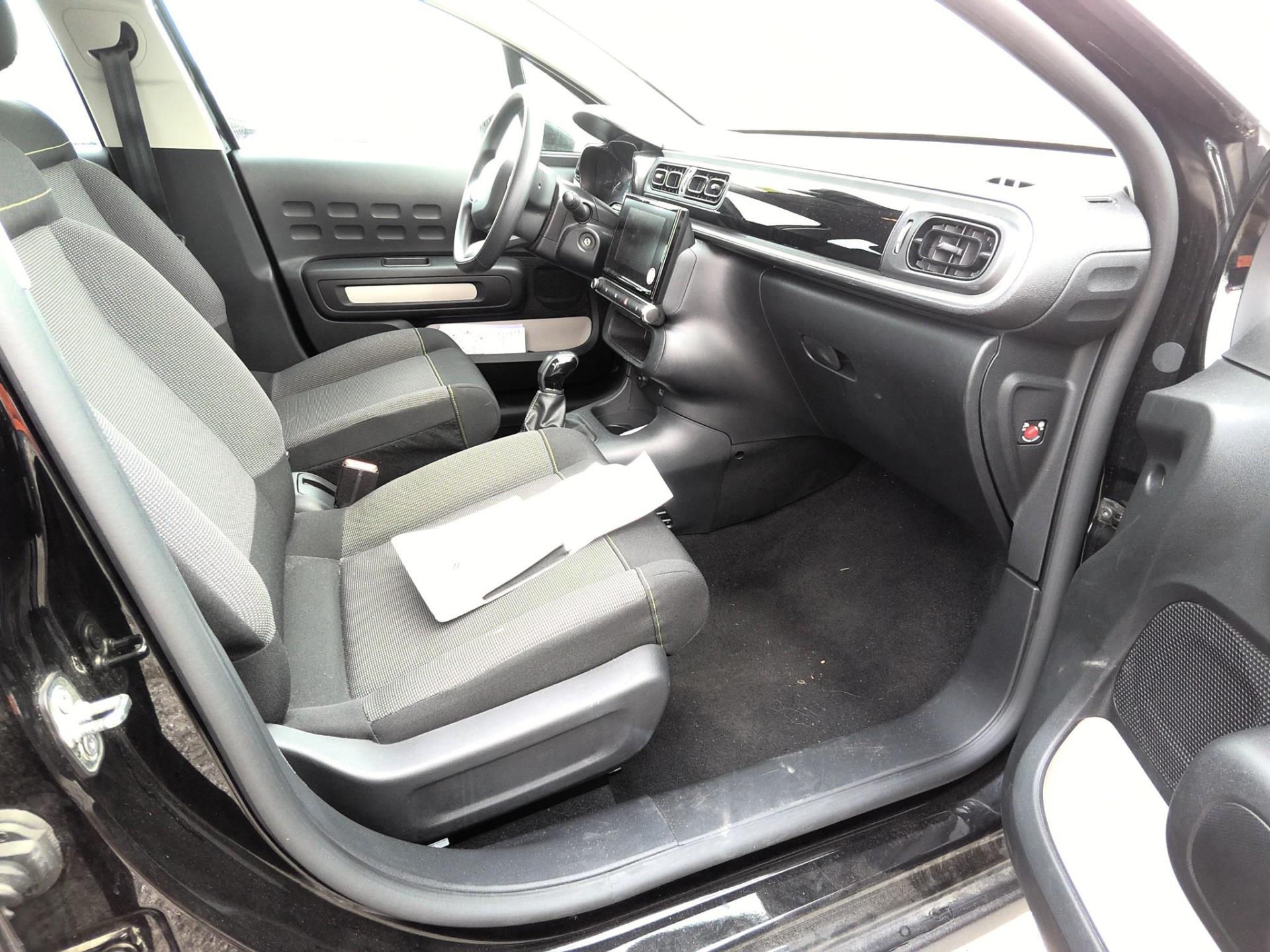 Citroen C3 PureTech 83 ch BVM5 Plus 2024