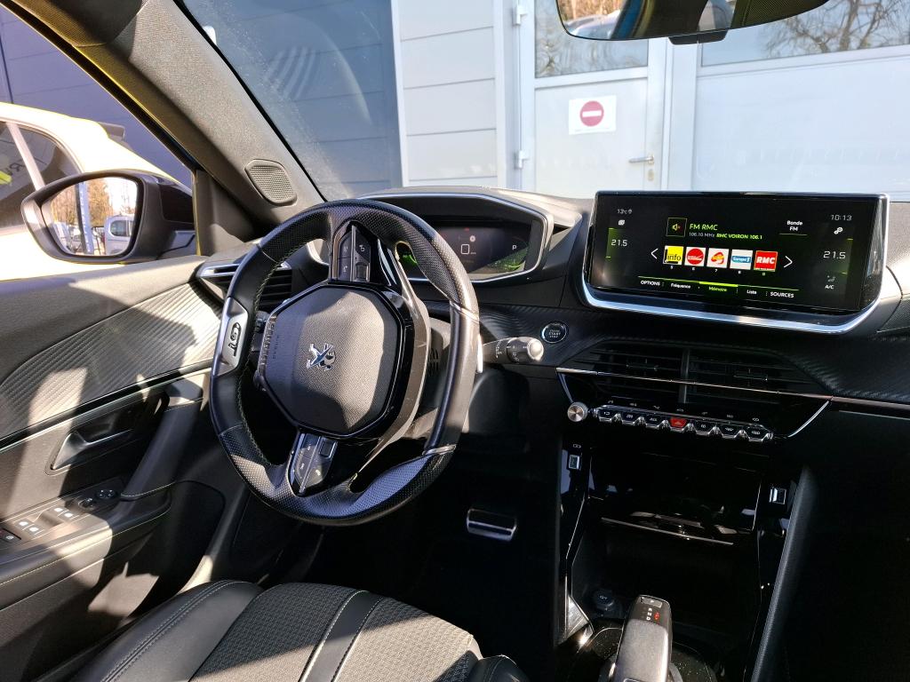 Peugeot 2008 BlueHDi 130 S&S EAT8 GT 2020