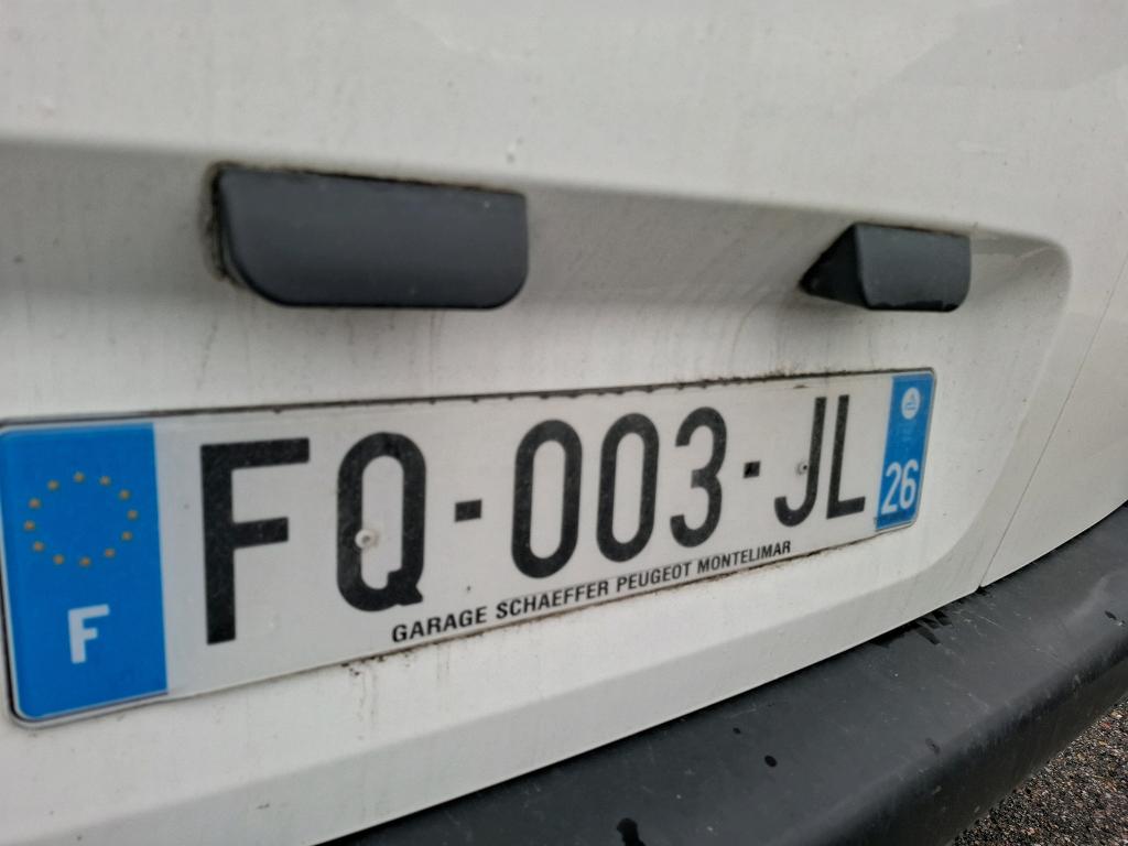 Peugeot PARTNER FOURGON STANDARD 650 KG BLUEHDI 100 S&S BVM5 ASPHALT 2020