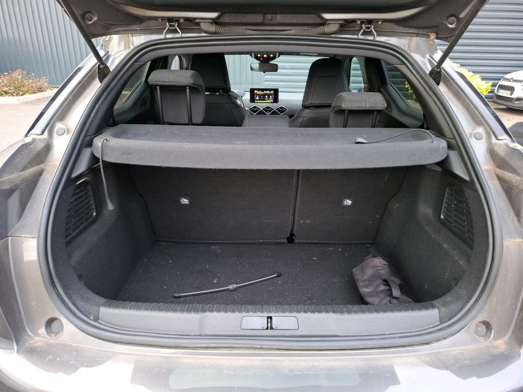 DS DS3 Crossback BlueHDi 130 EAT8 Performance Line 2021