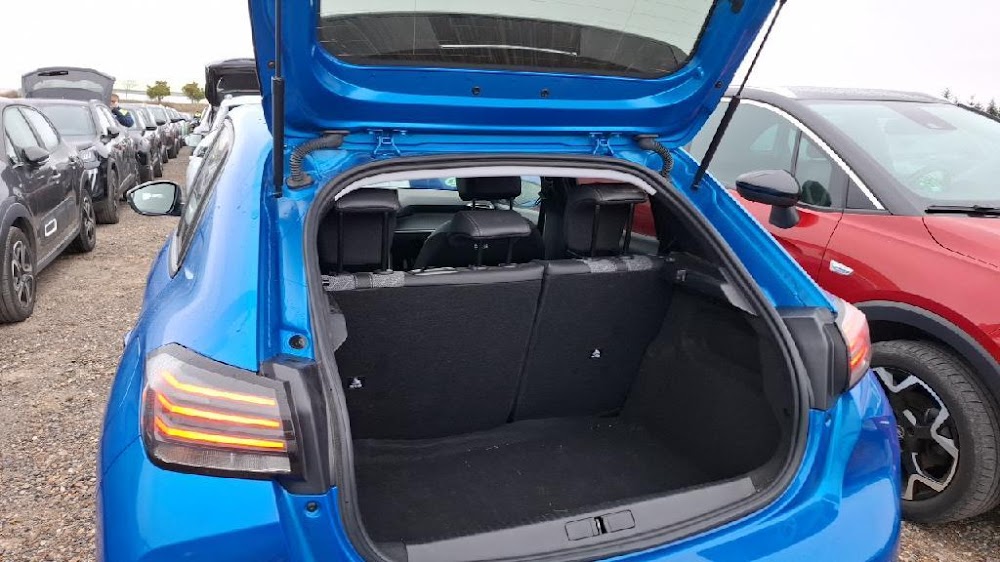 Foto Peugeot 208 10