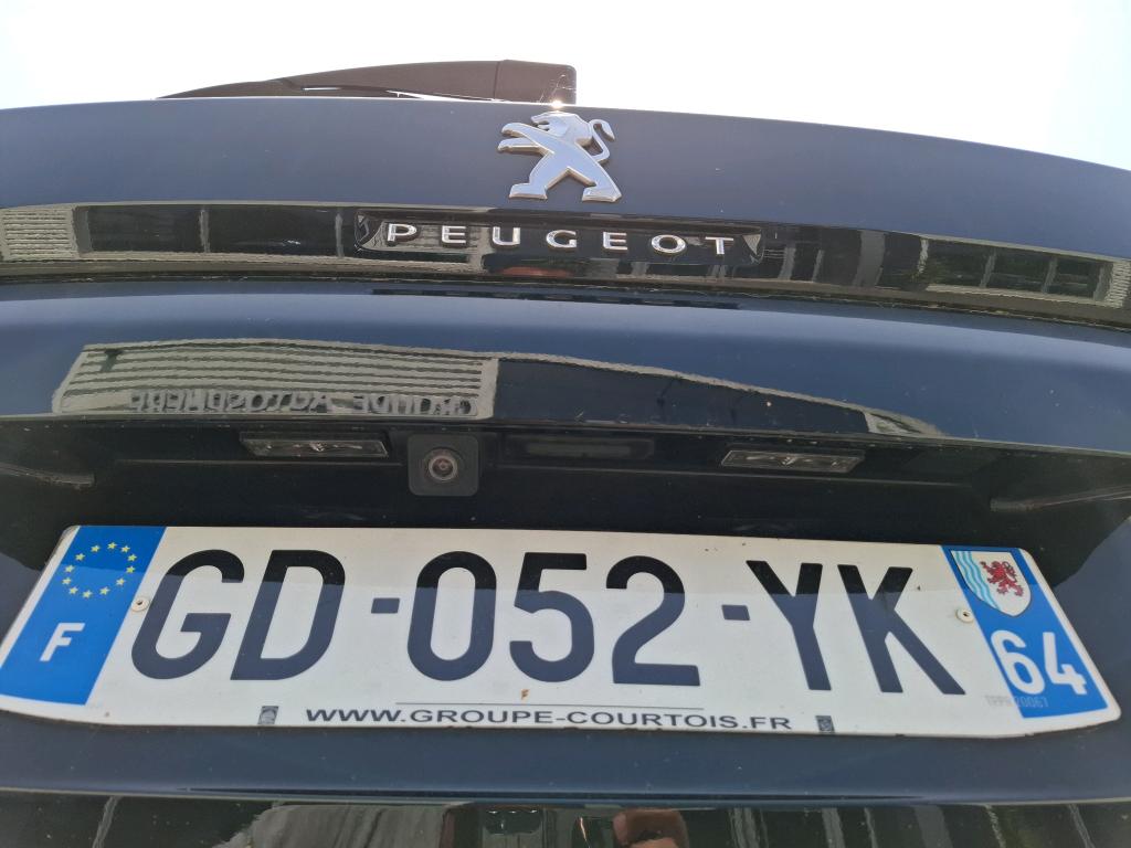 Peugeot 3008 BlueHDi 130ch S&S EAT8 Active Pack 2021