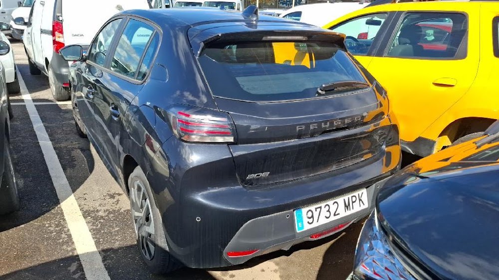 Foto Peugeot 208 14