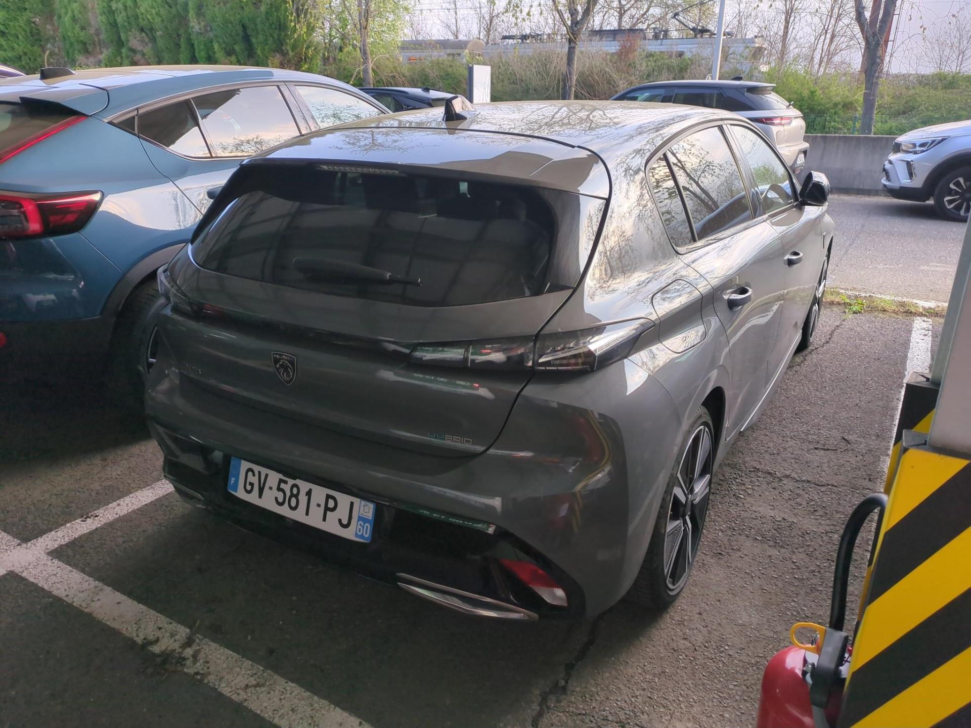 Peugeot 308 PHEV 225 e-EAT8 GT 2024
