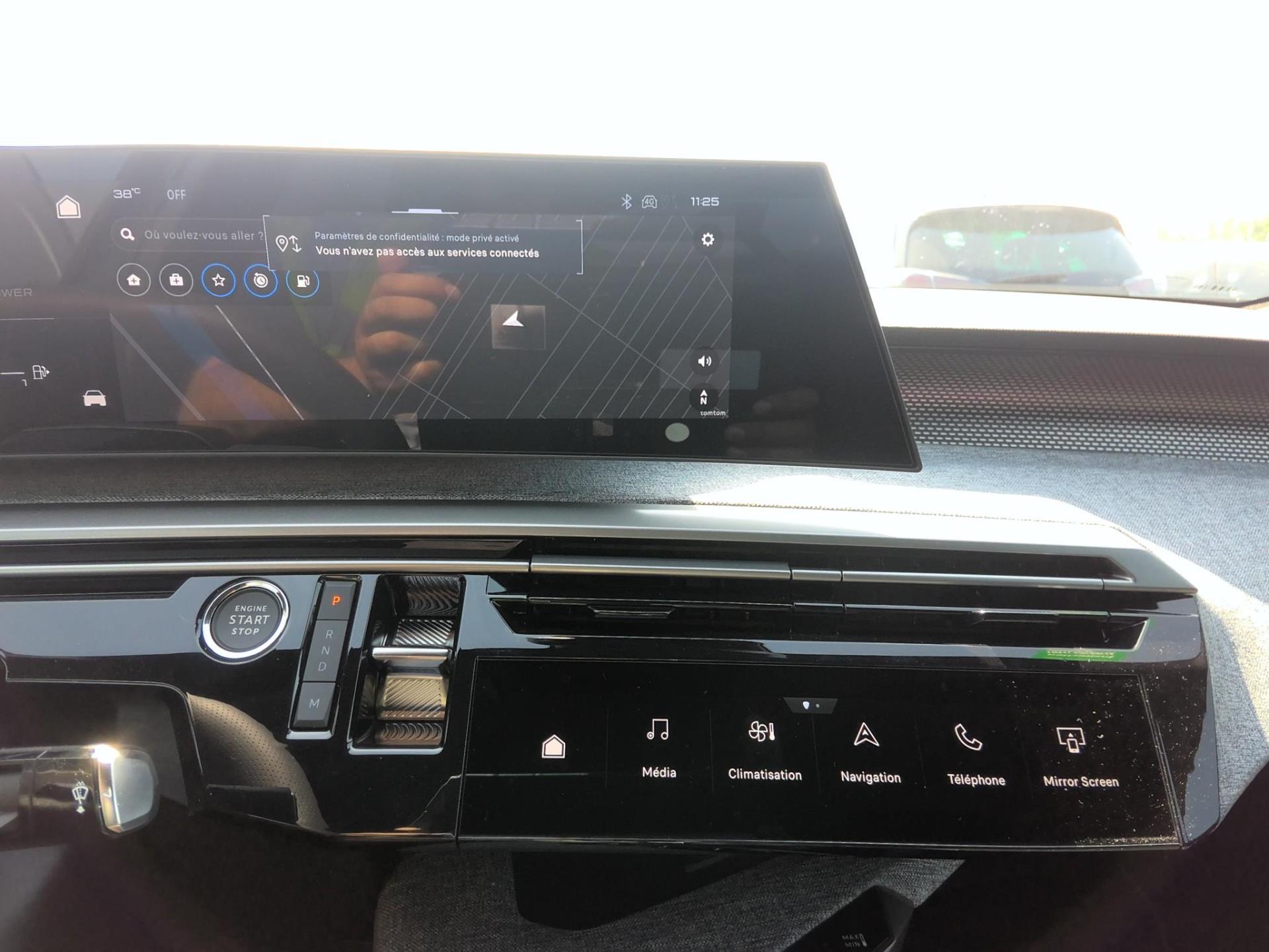 Peugeot 3008 Hybrid 145 e-DCS6 GT 2025