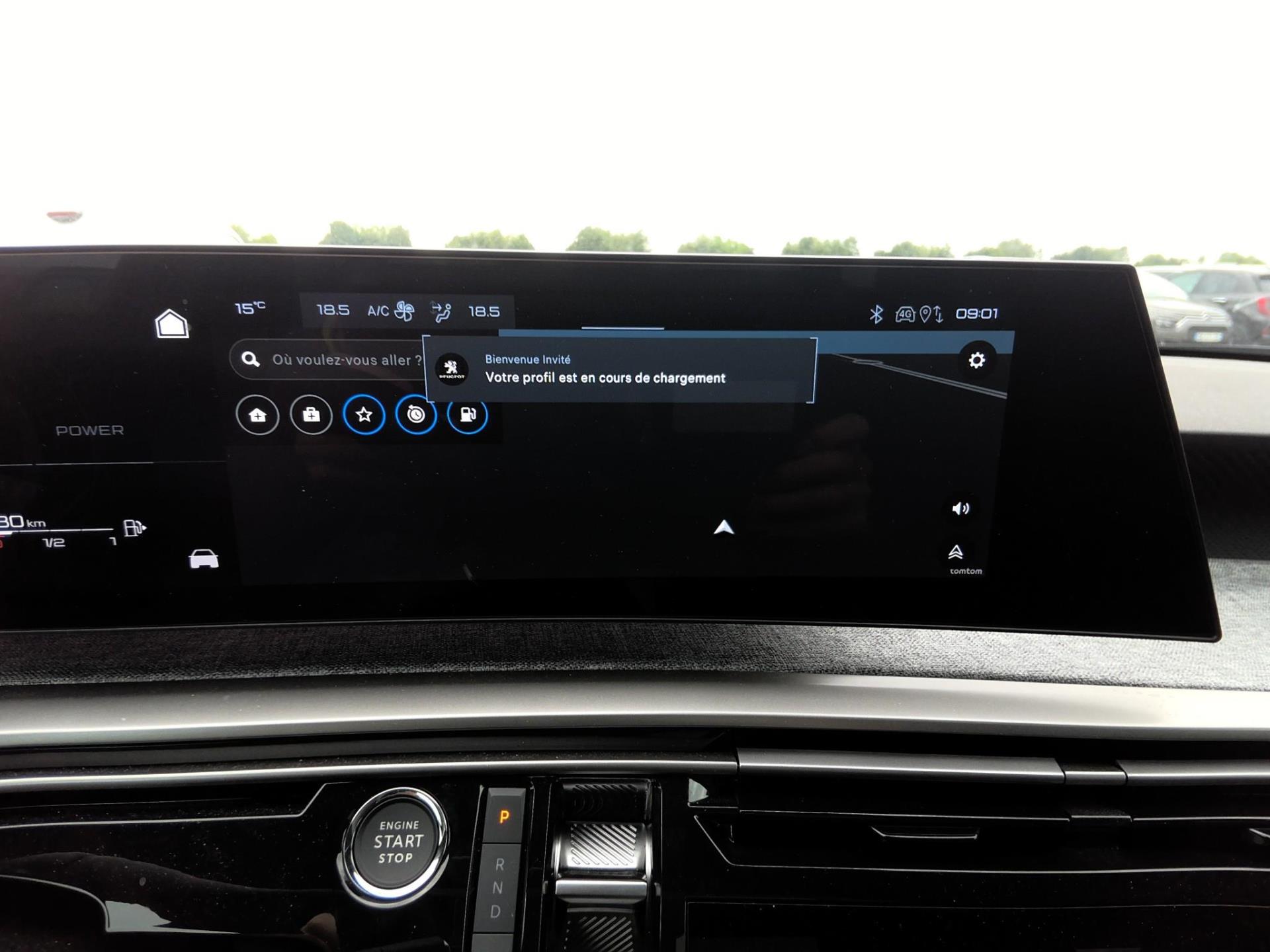 Peugeot 3008 Hybrid 145 e-DCS6 Allure 2025