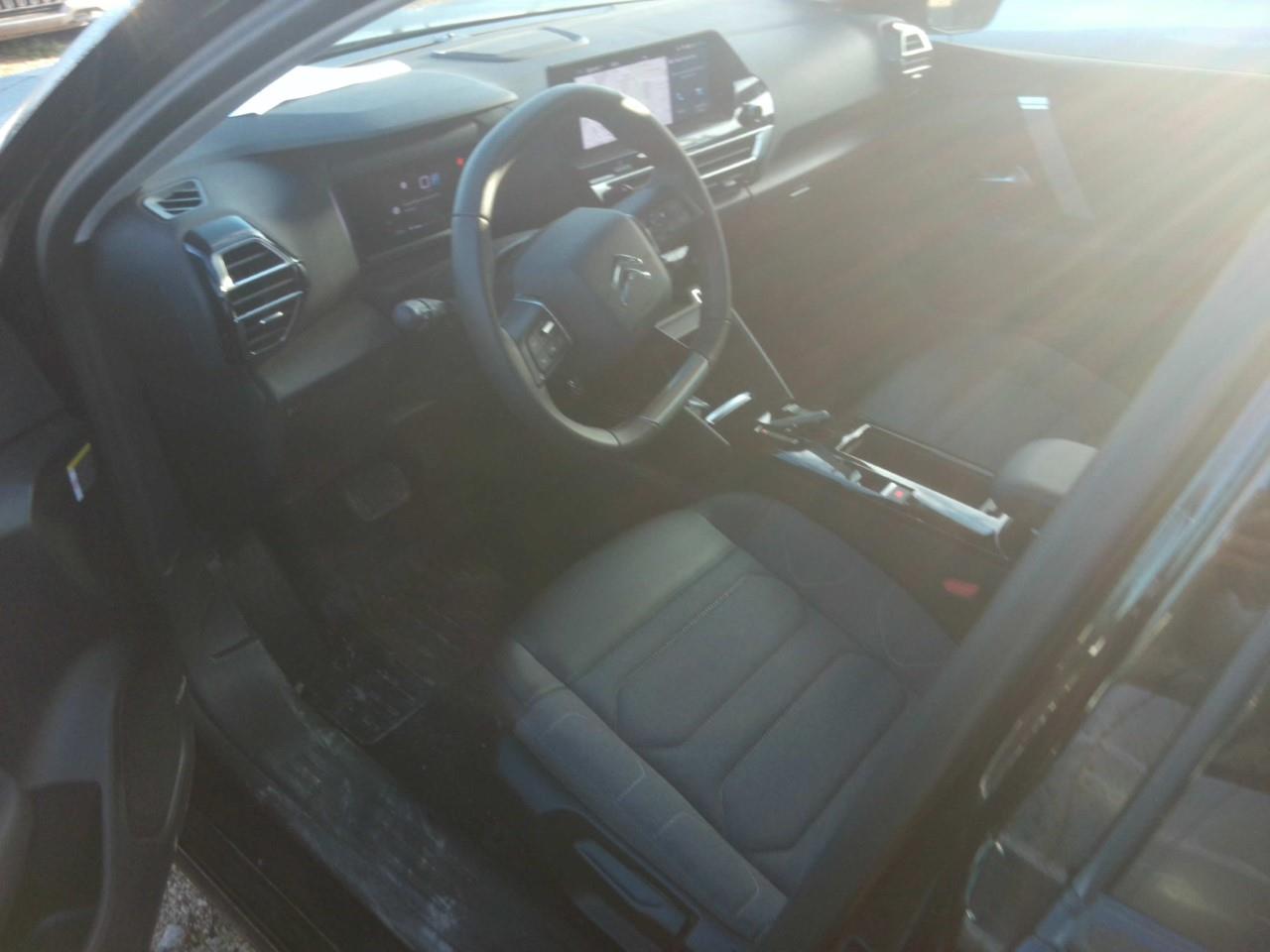 Foto Citroën C4 X 6