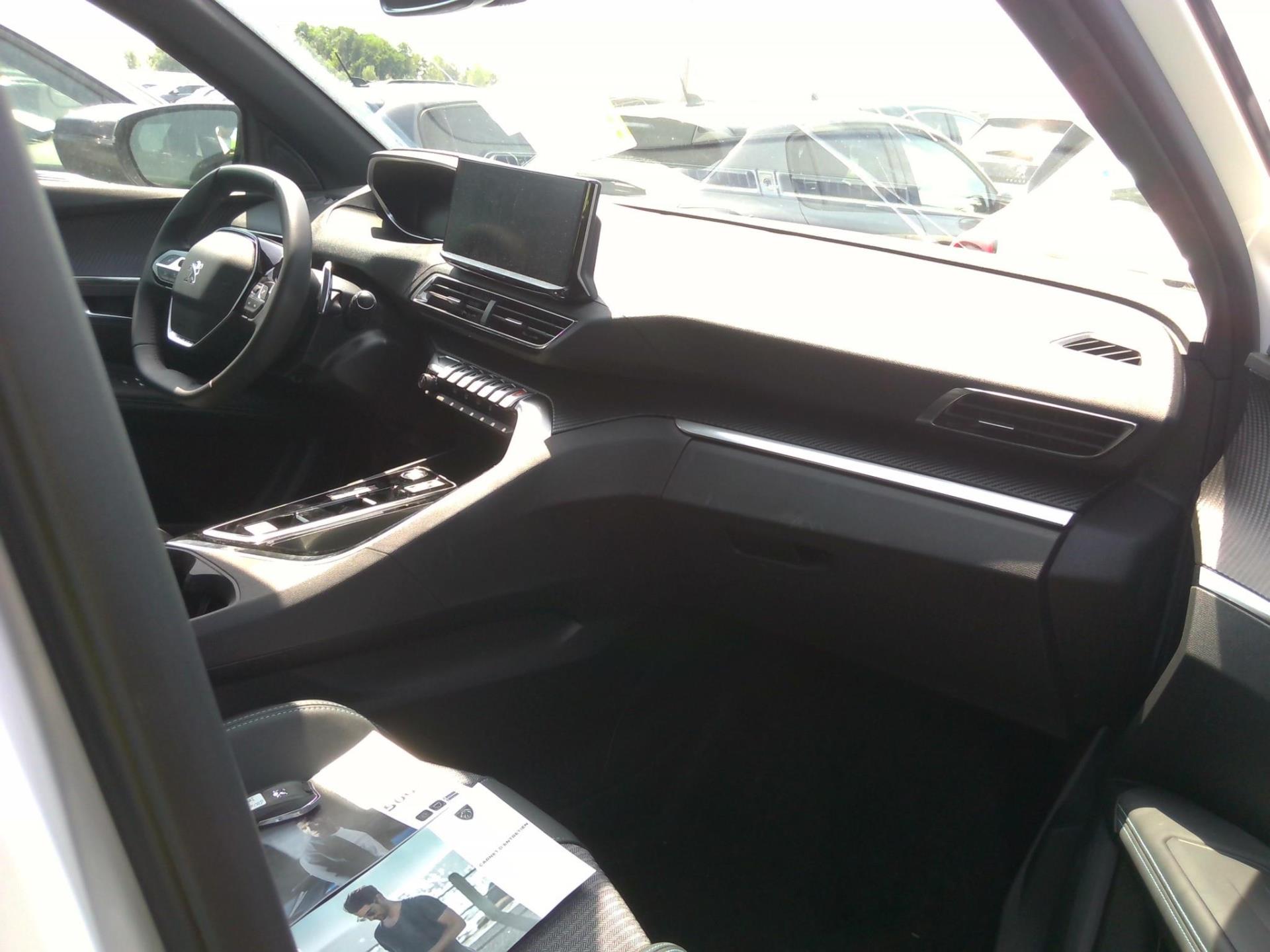 Peugeot 3008 Hybrid 136 e-DCS6 Allure Pack 2024