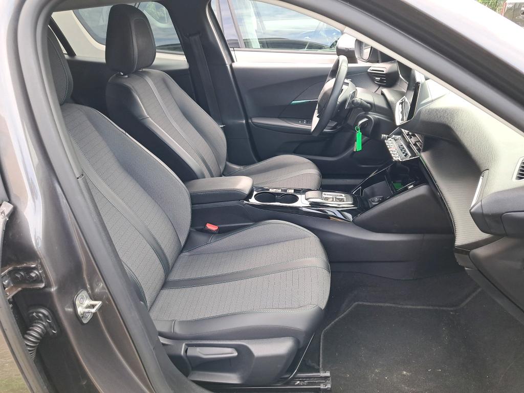 Peugeot 2008 BlueHDi 130 S&S EAT8 Allure 2022