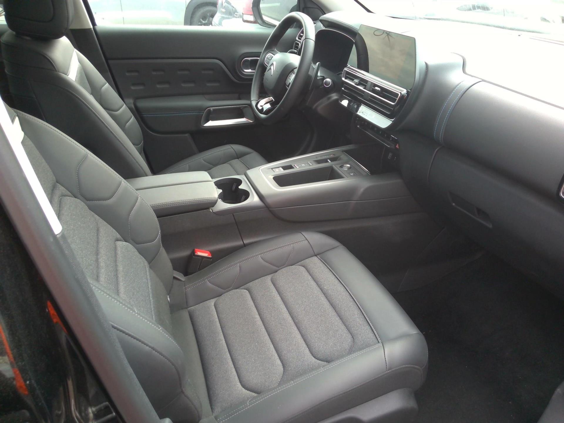 Citroen C5 Aircross BlueHDi 130 EAT8 Plus 2024