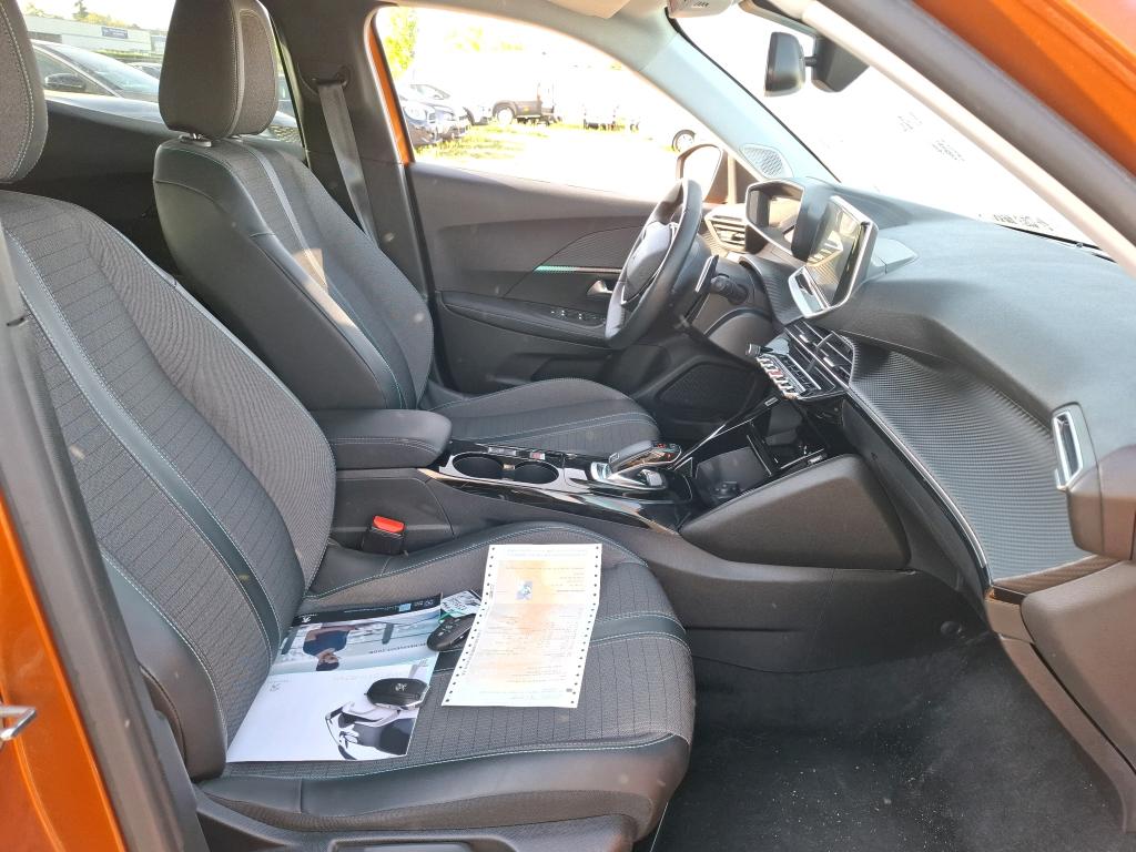 Peugeot 2008 BlueHDi 130 S&S EAT8 Allure Business 2021