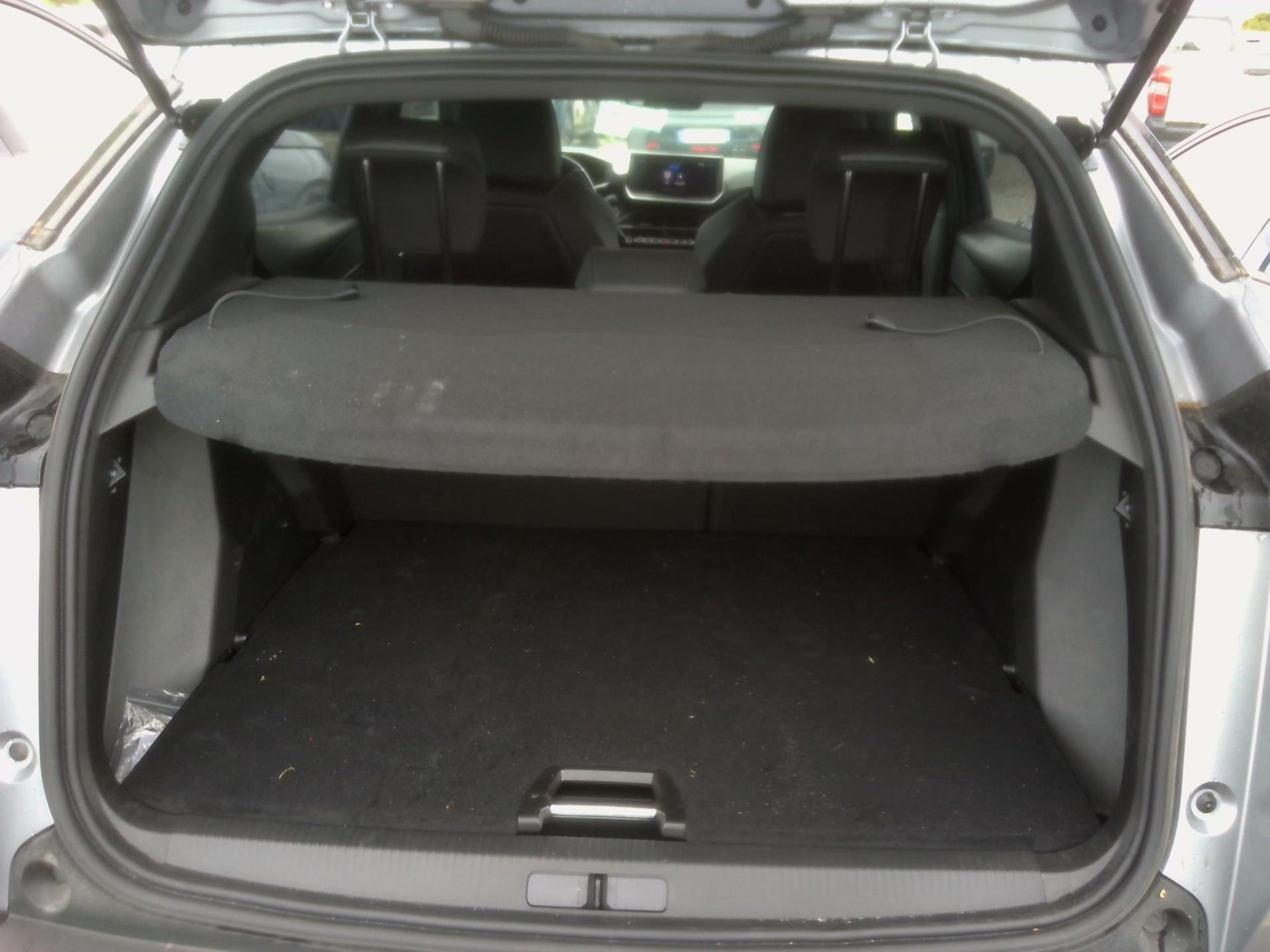 Peugeot 2008 Hybrid 145 ch e-DCS6 GT 2026