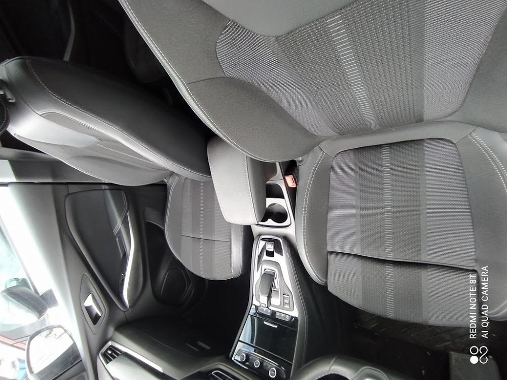 Foto BMW Grandland PHEV 12