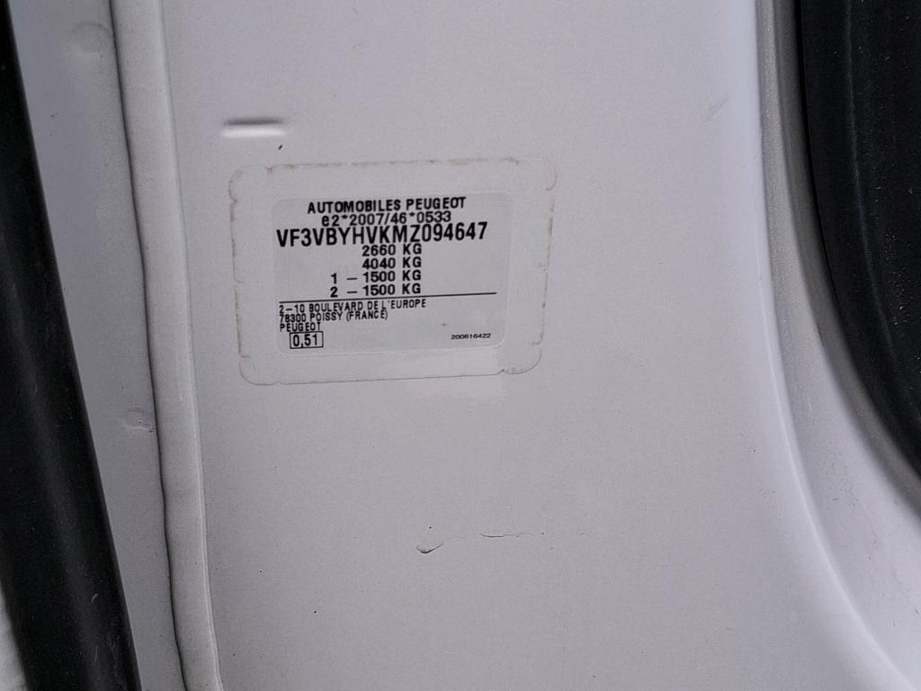 Peugeot EXPERT FGN TOLE STANDARD 1.5 BLUEHDI 120 S&S BVM6 ASPHALT 2021