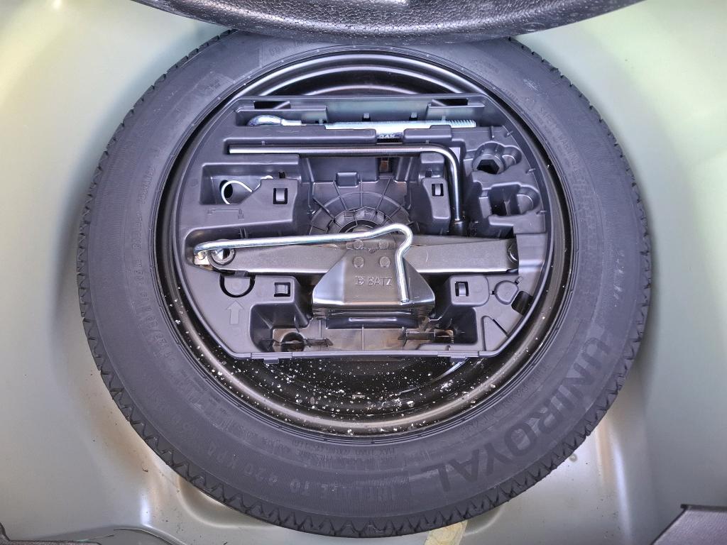 Peugeot 208 Hybrid 136 e-DCS6 GT 2025