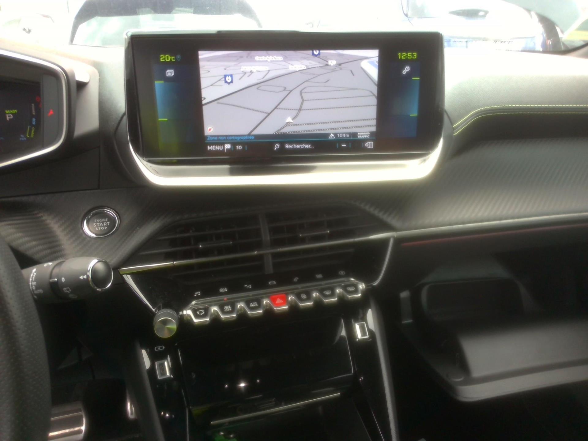 Peugeot 2008 Electrique 136 ch GT 2022