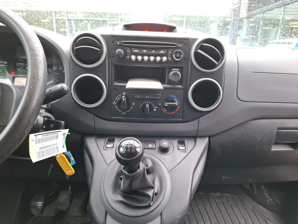 Peugeot PARTNER FOURGON STANDARD 1.6 BLUEHDI 100 BVM5 PREMIUM 2017