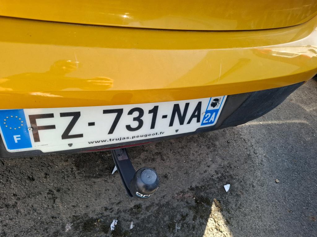 Peugeot 208 BlueHDi 100 S&S BVM6 Active 2021
