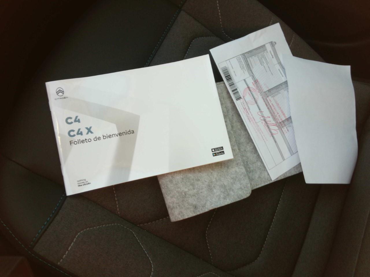 Foto Citroën C4 X 8