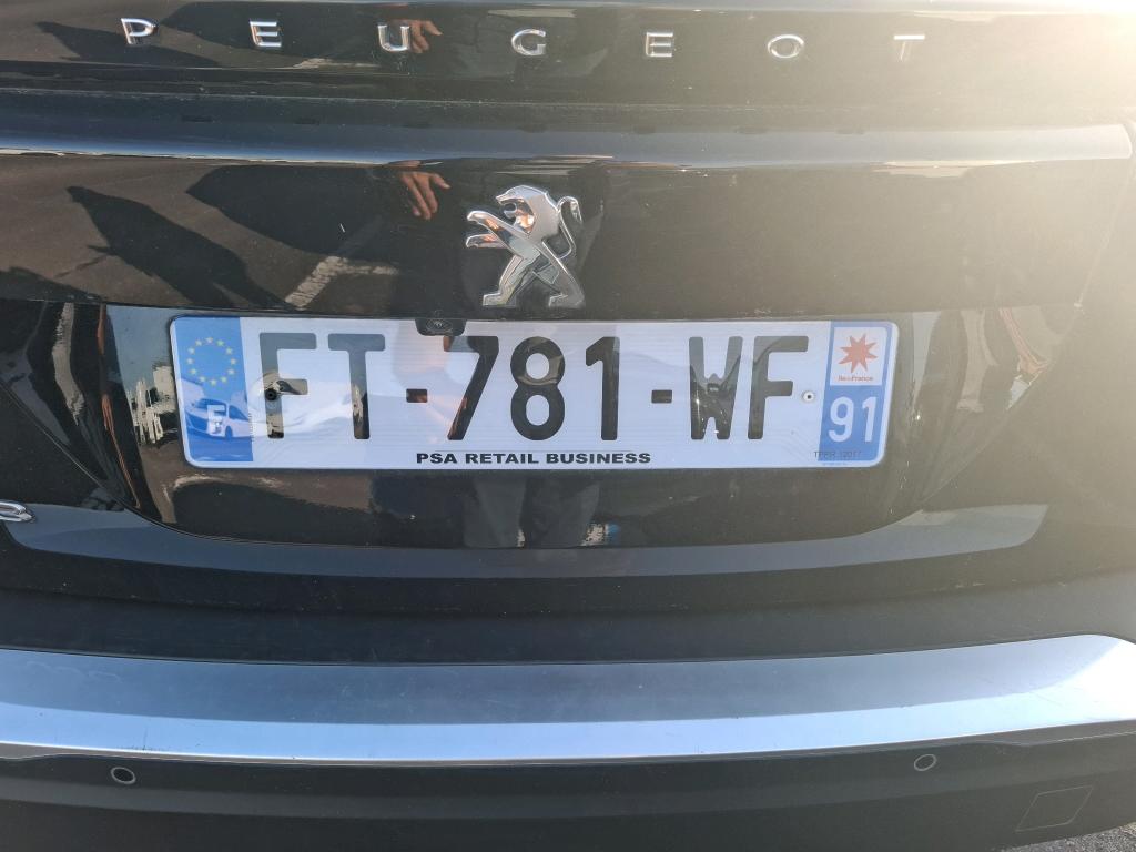 Peugeot 2008 BlueHDi 130 S&S EAT8 Allure Business 2020