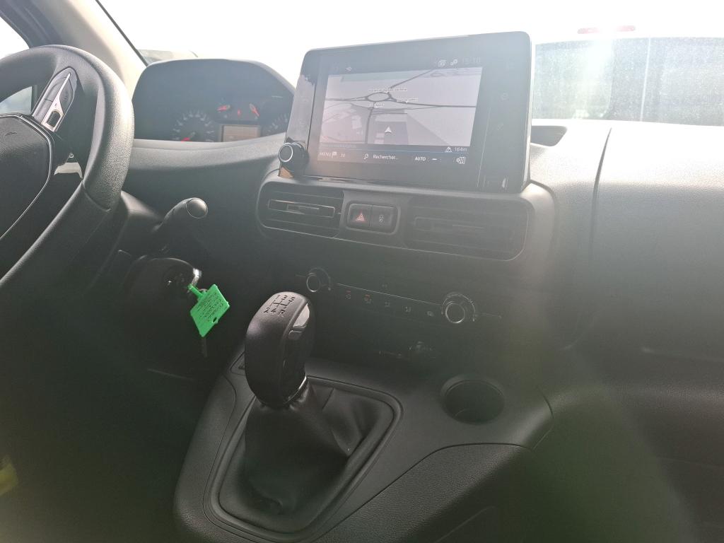 Peugeot PARTNER FOURGON STANDARD 650 KG BLUEHDI 100 S&S BVM5 ASPHALT 2021