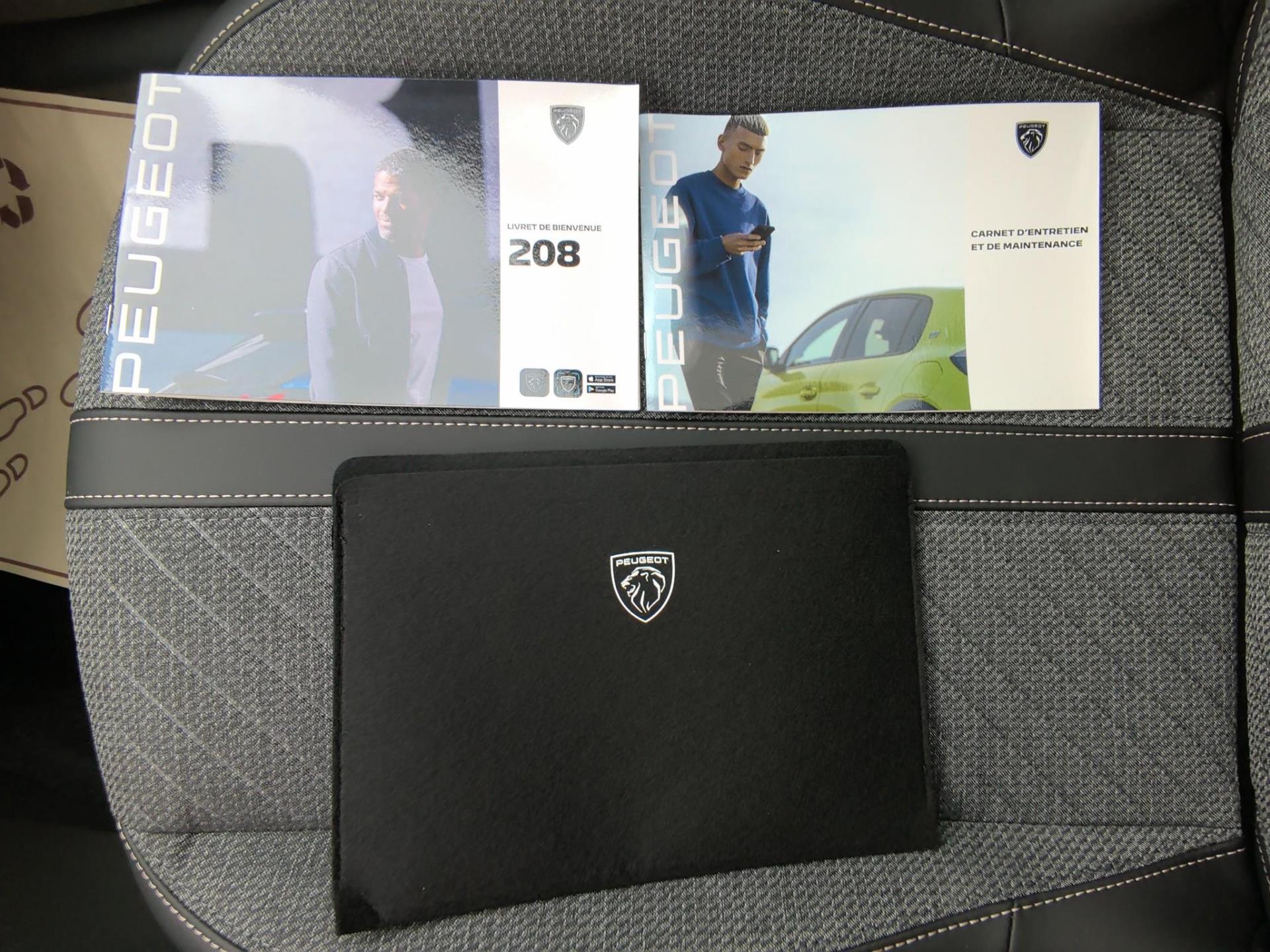 Peugeot 208 100 S&S BVM6 Allure 2024