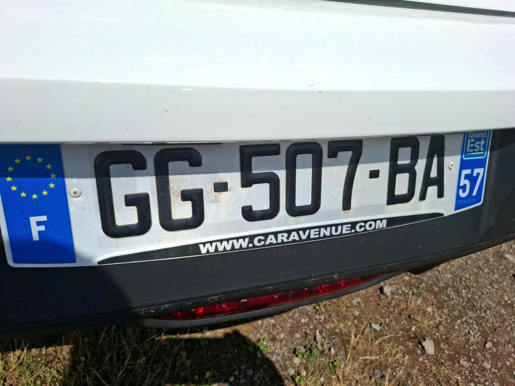 Peugeot 208 BLUEHDI 100 S&S BVM6 ACTIVE BUSINESS R 2022