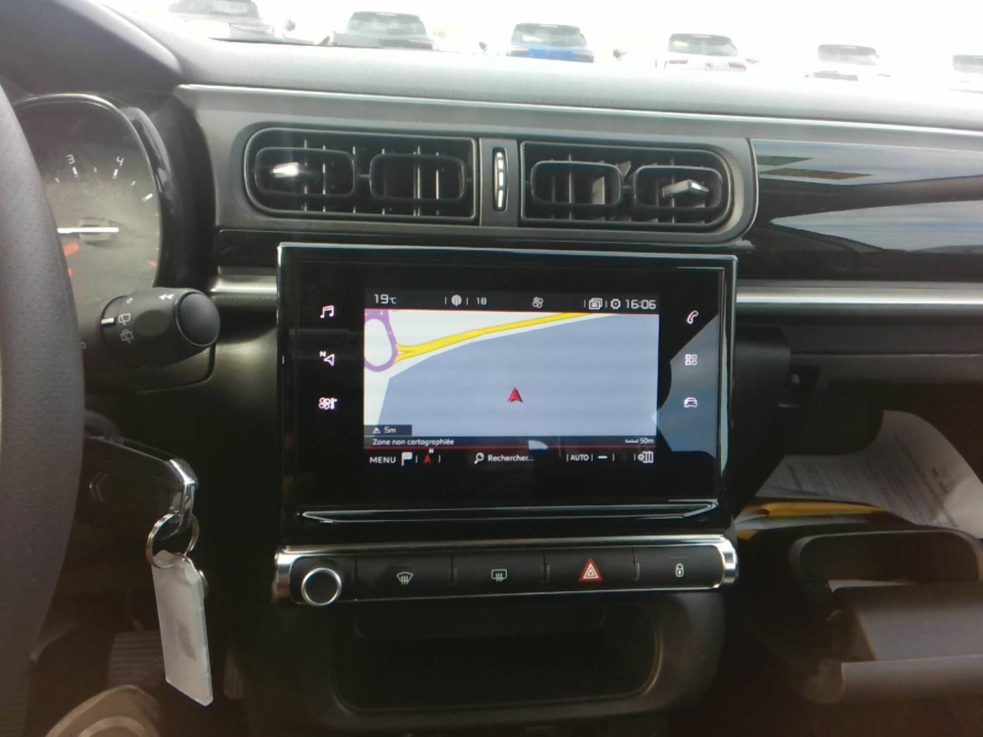 Citroen C3 PureTech 83 ch BVM5 Plus 2024