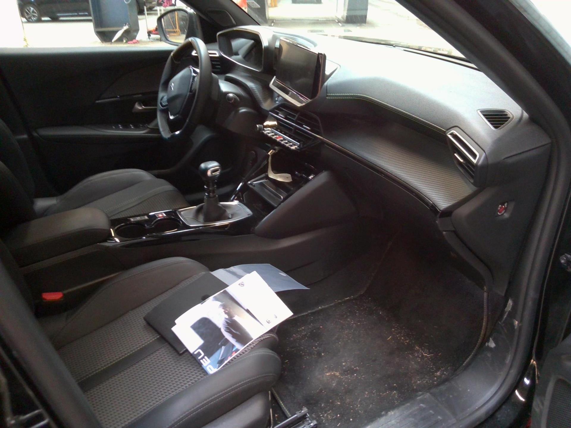 Peugeot 2008 BlueHDi 110 S&S BVM6 GT 2022