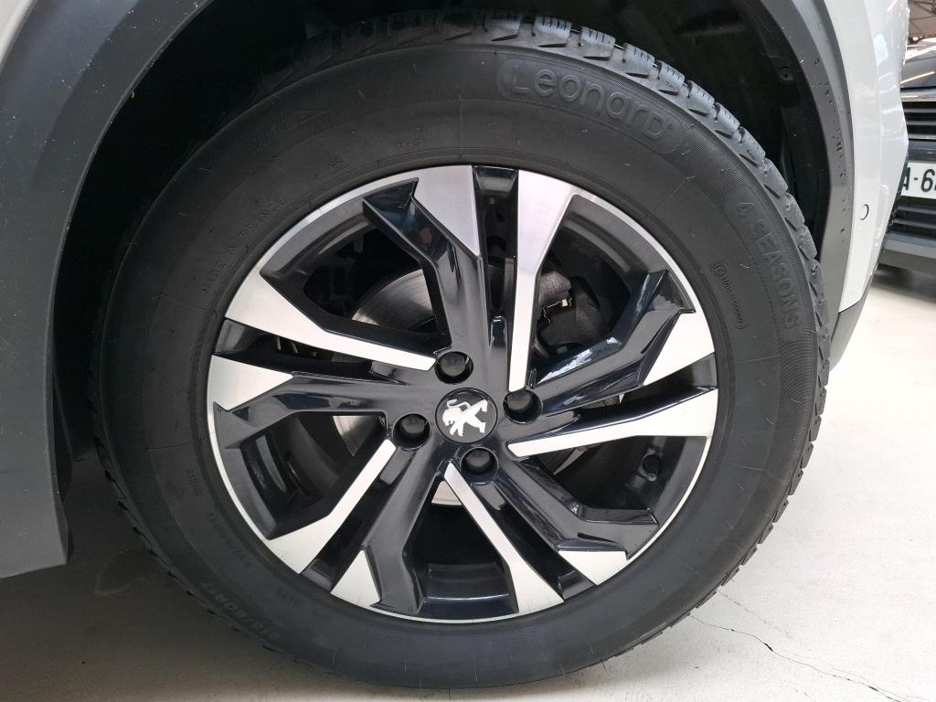Peugeot 2008 PureTech 130 S&S EAT8 GT 2022