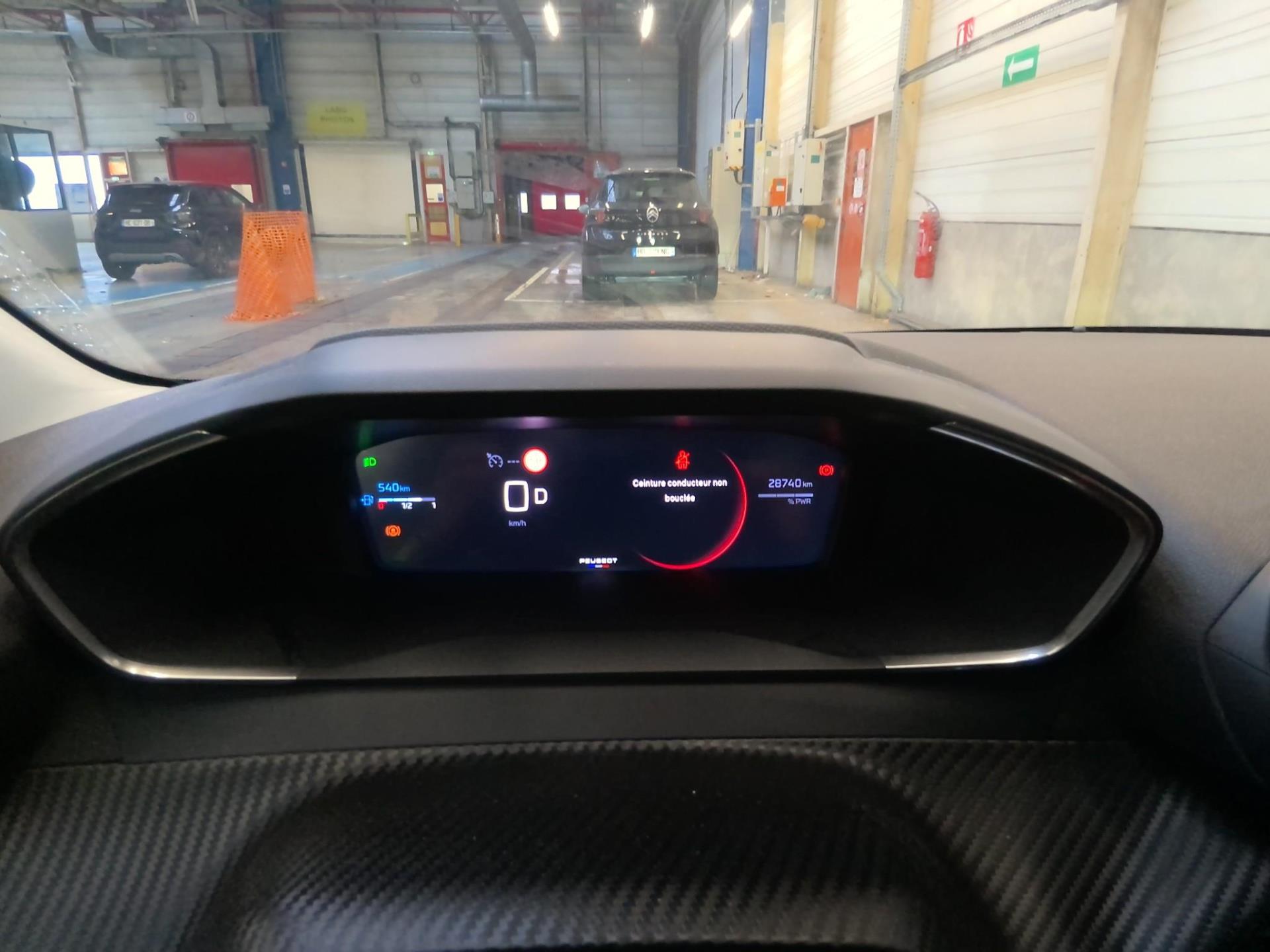 Peugeot 208 Hybrid 100 e-DCS6 Allure 2025