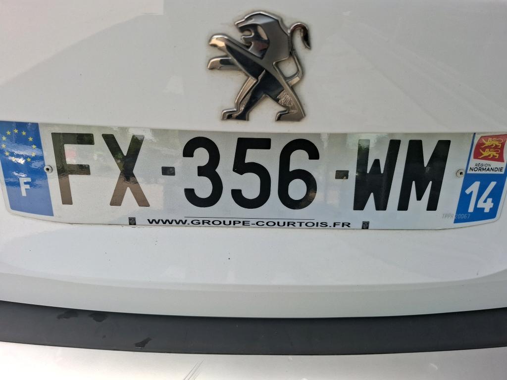 Peugeot 2008 BlueHDi 110 S&S BVM6 Active Business 2021