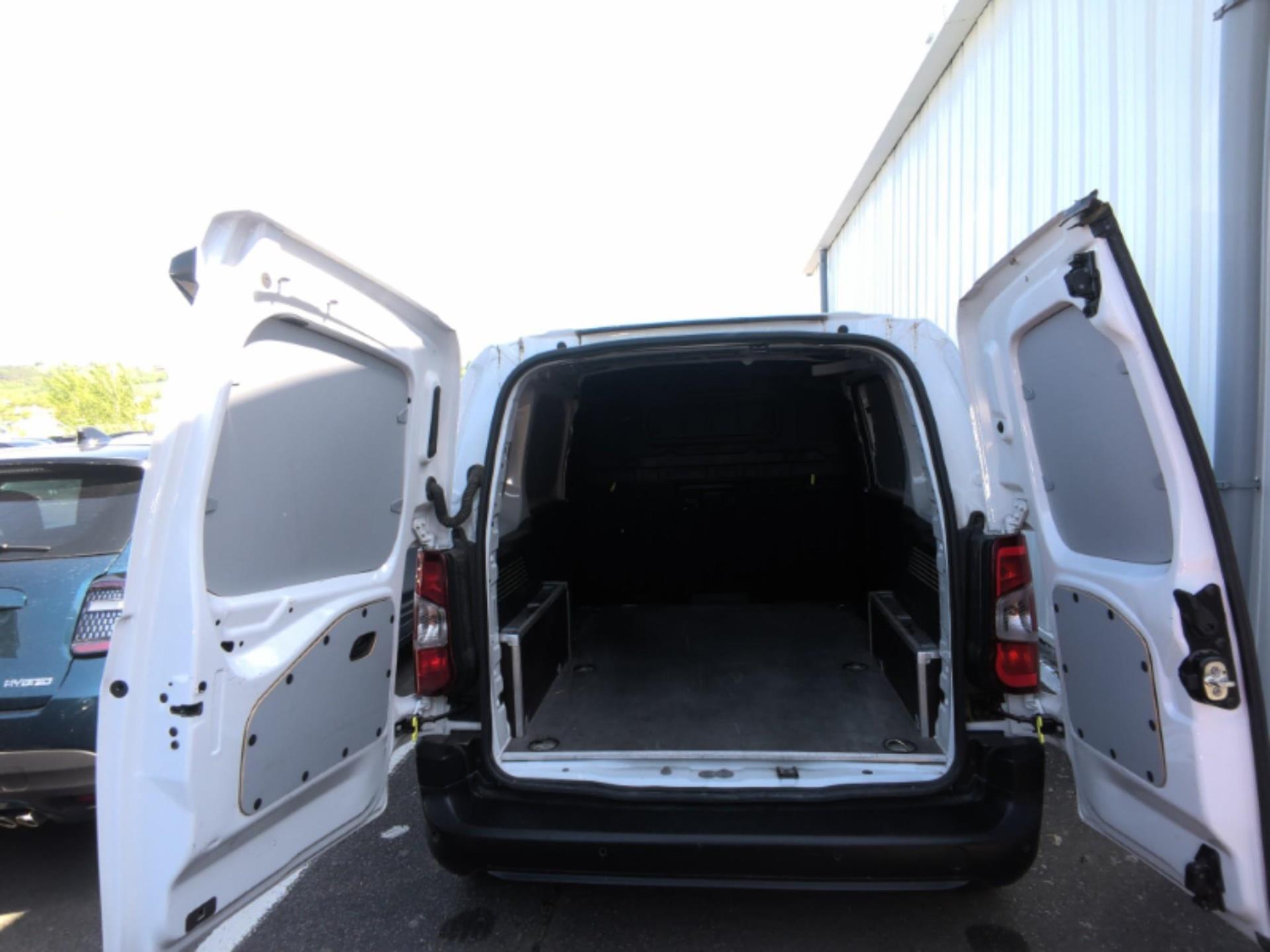 Citroen BERLINGO VAN TAILLE M 1000KG BLUEHDI 100 S&S BVM6  2024