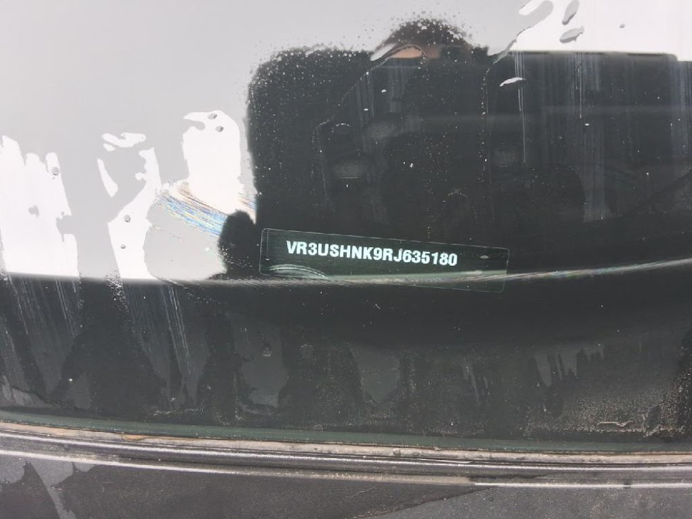 Foto Peugeot 2008 8