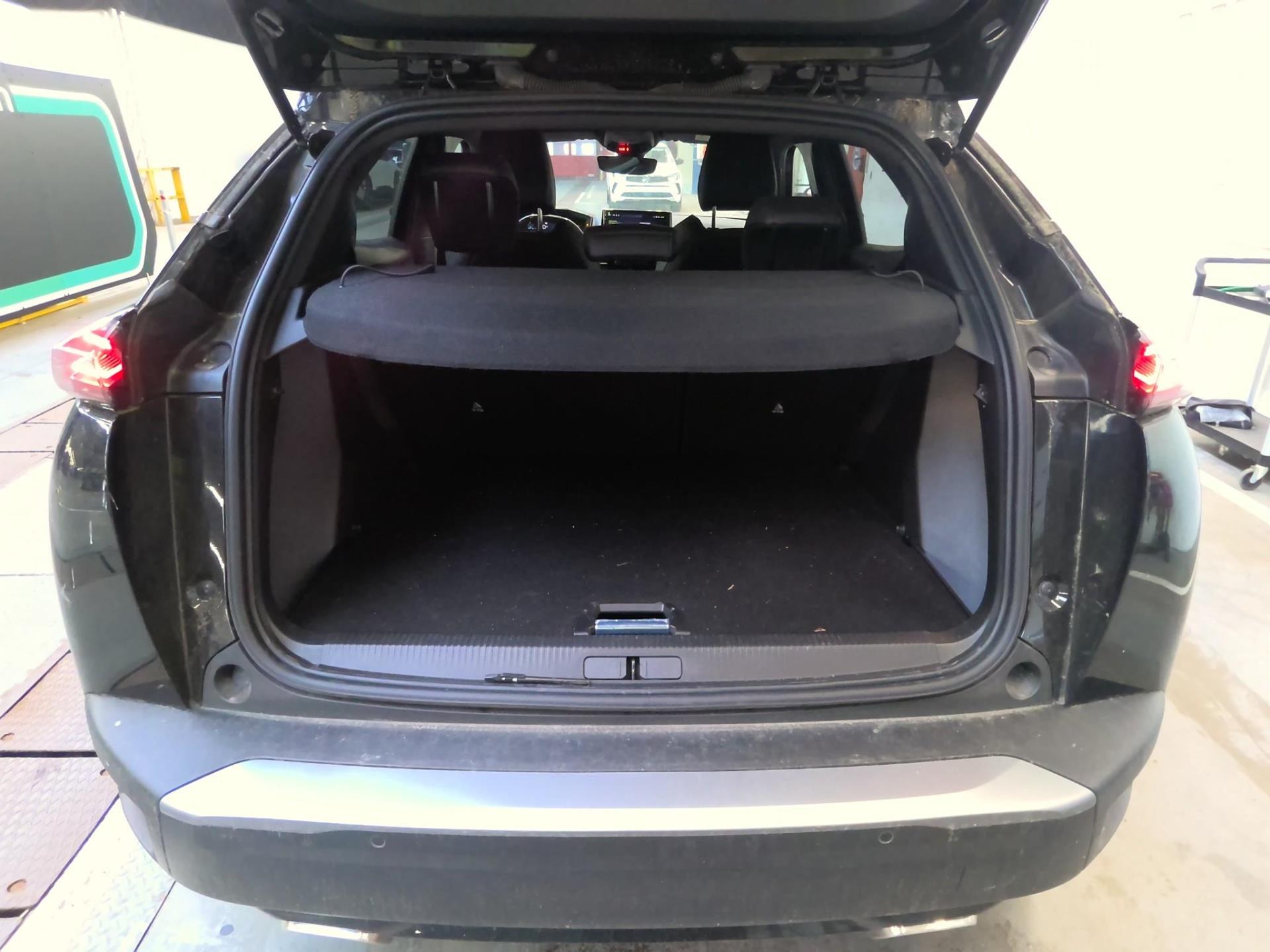 Peugeot 2008 PureTech 130 S&S EAT8 GT 2023